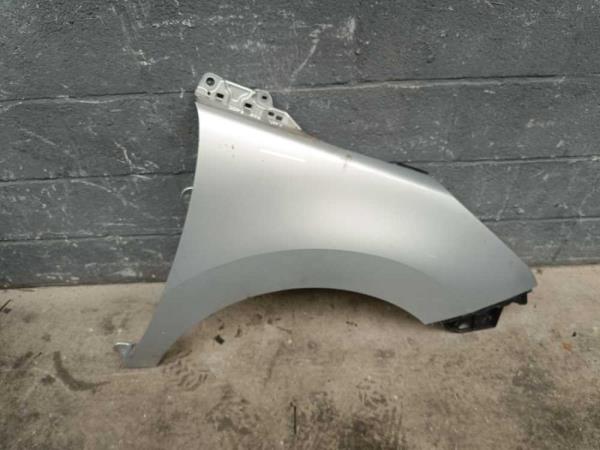 AILE AVANT GAUCHE PEUGEOT 5008 2009-2017 - Vue 1